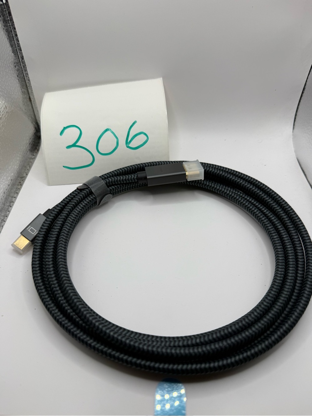 Braided USB-C to HDMI Cable - Black